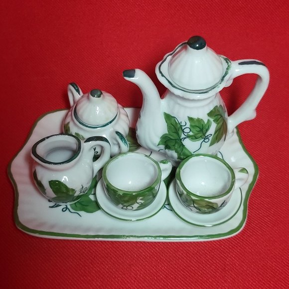 VTG Miniature Teapot Set Ivy Green Leaves 10 Pc - Picture 15 of 15